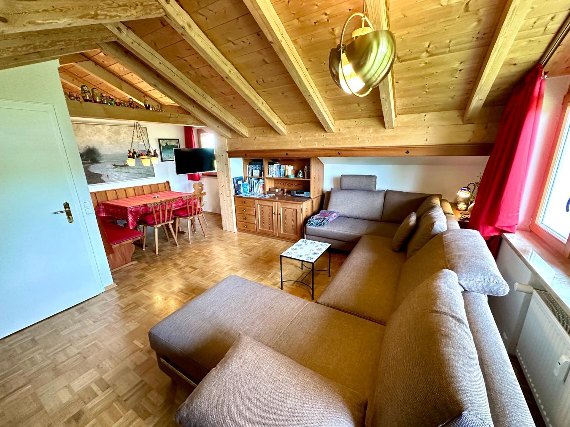 Rosi's Kampenwandblick Apartment